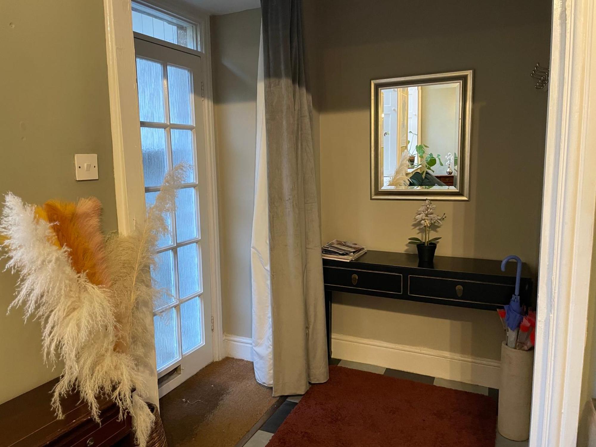 The Pickwick House 2 Bedroom Free Parking Bath Ngoại thất bức ảnh