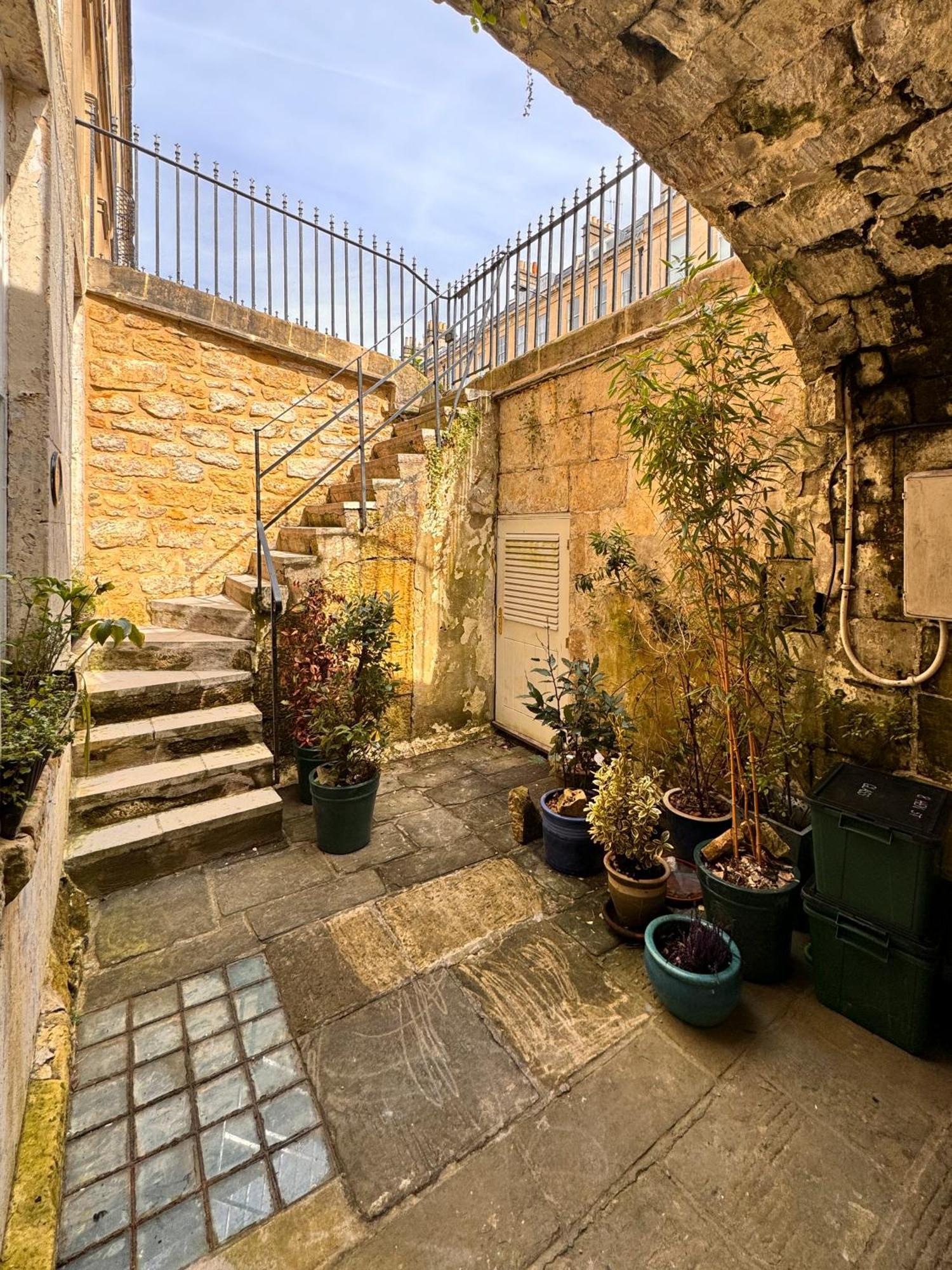 The Pickwick House 2 Bedroom Free Parking Bath Ngoại thất bức ảnh